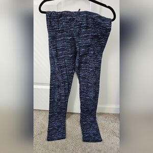 Dark Blue and White Patterned Leggings